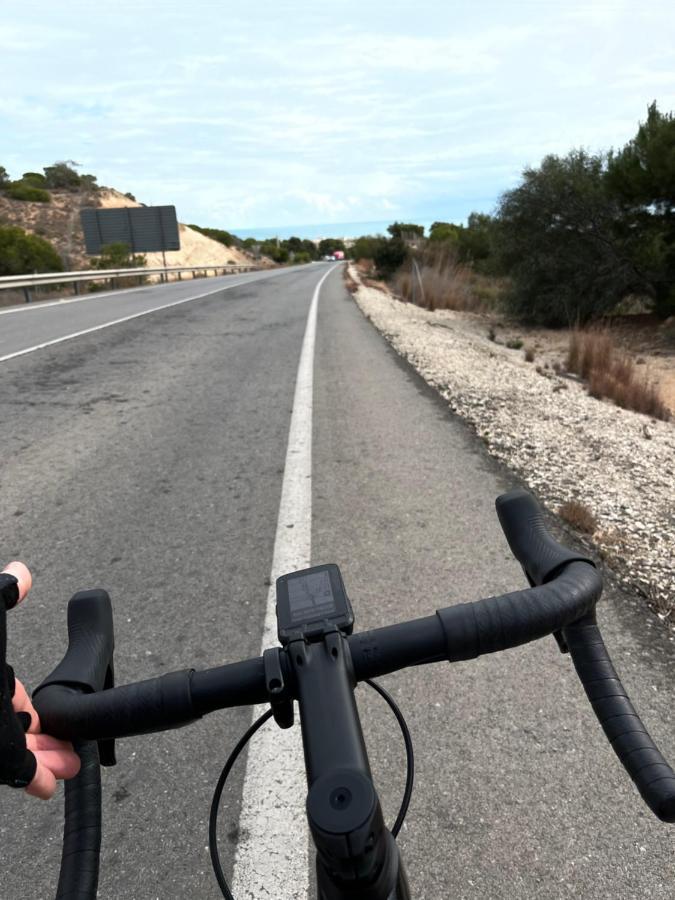Villamartin Apartment. Excellent Location For Golfers, Cyclists And Hikers Εξωτερικό φωτογραφία
