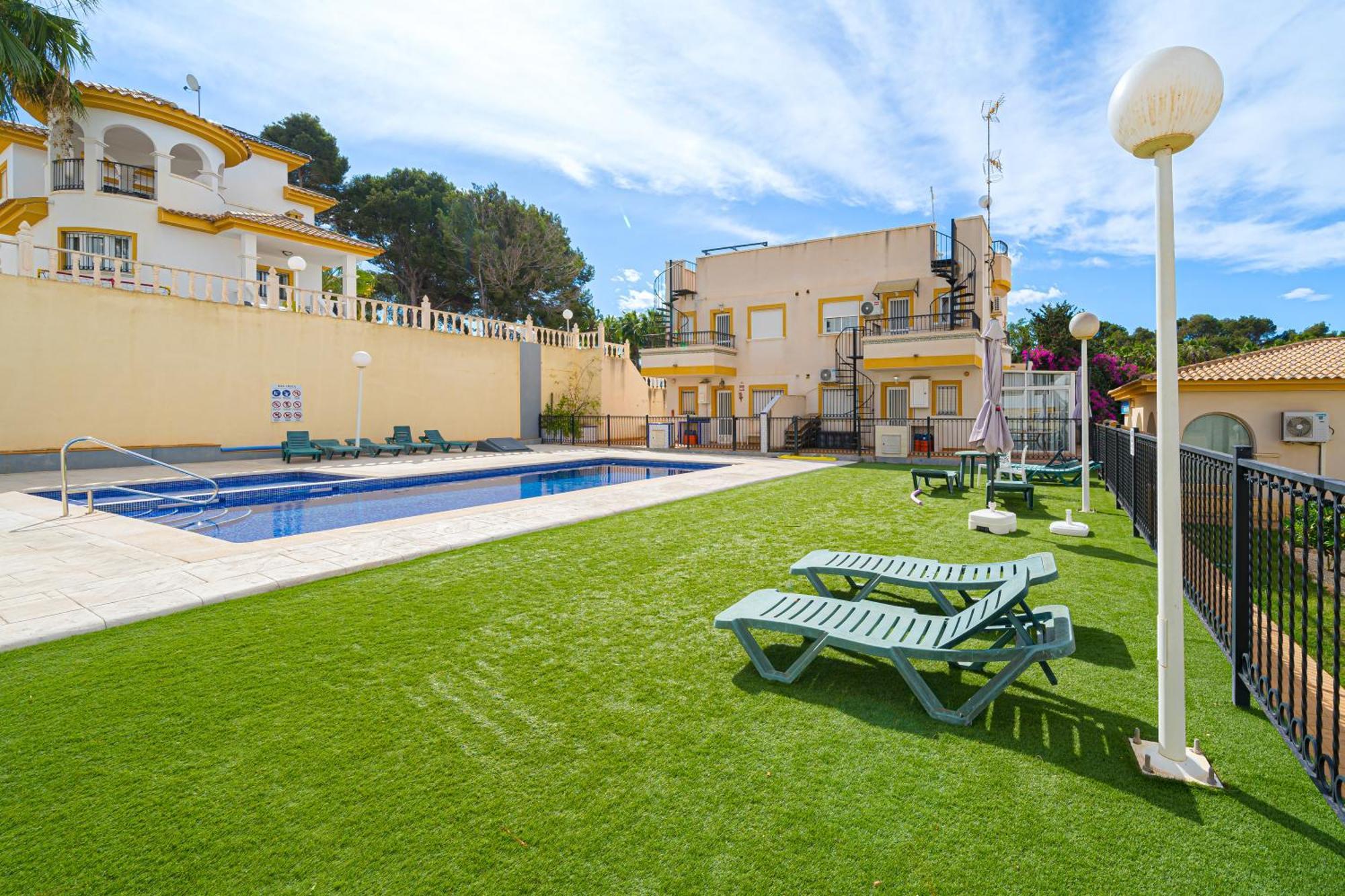Villamartin Apartment. Excellent Location For Golfers, Cyclists And Hikers Εξωτερικό φωτογραφία