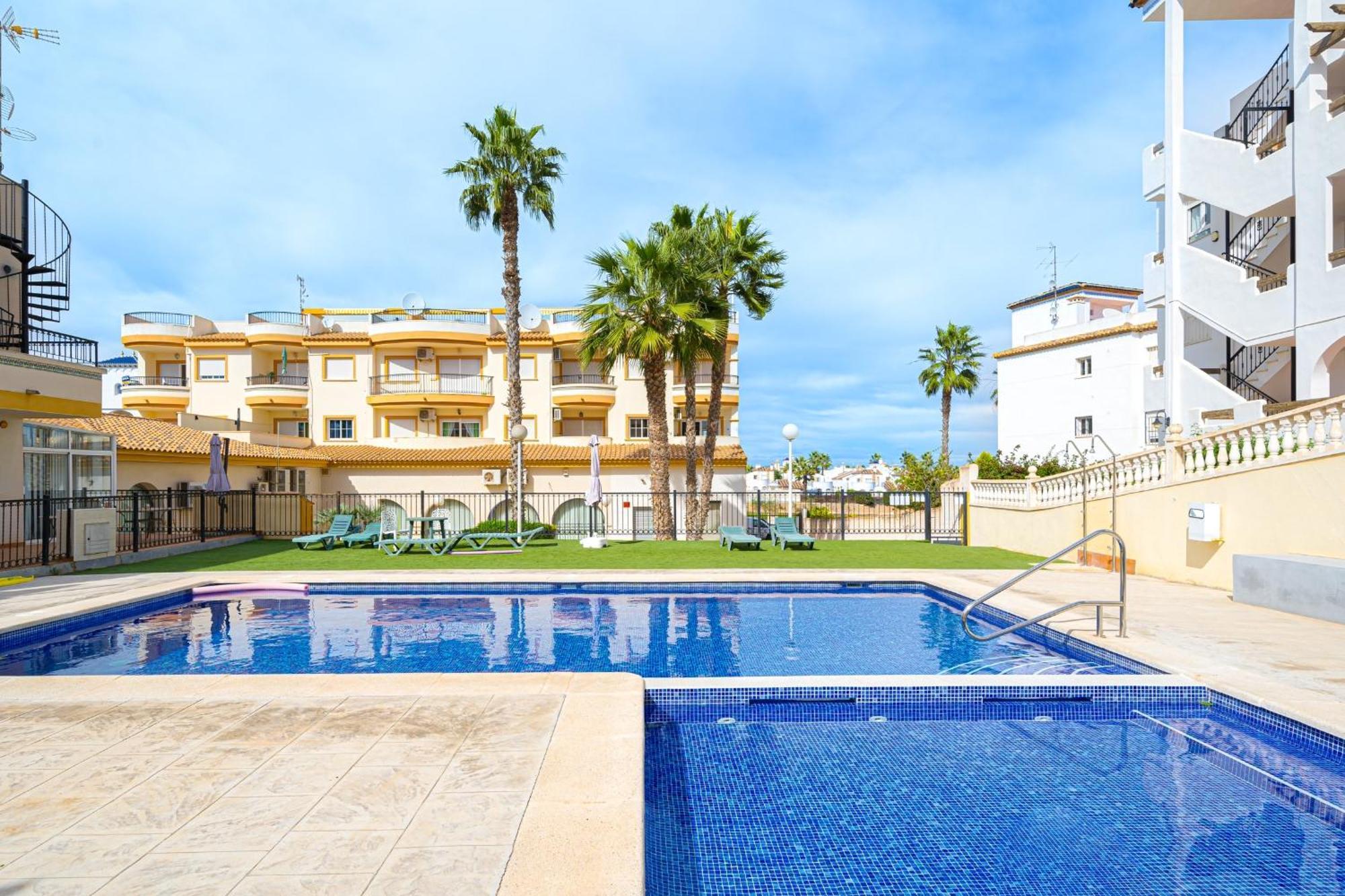 Villamartin Apartment. Excellent Location For Golfers, Cyclists And Hikers Εξωτερικό φωτογραφία